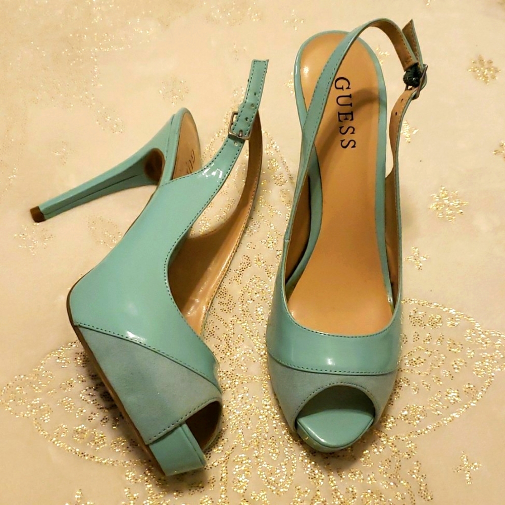 GUESS, Auamarine colored peep toe, velvet accented heels